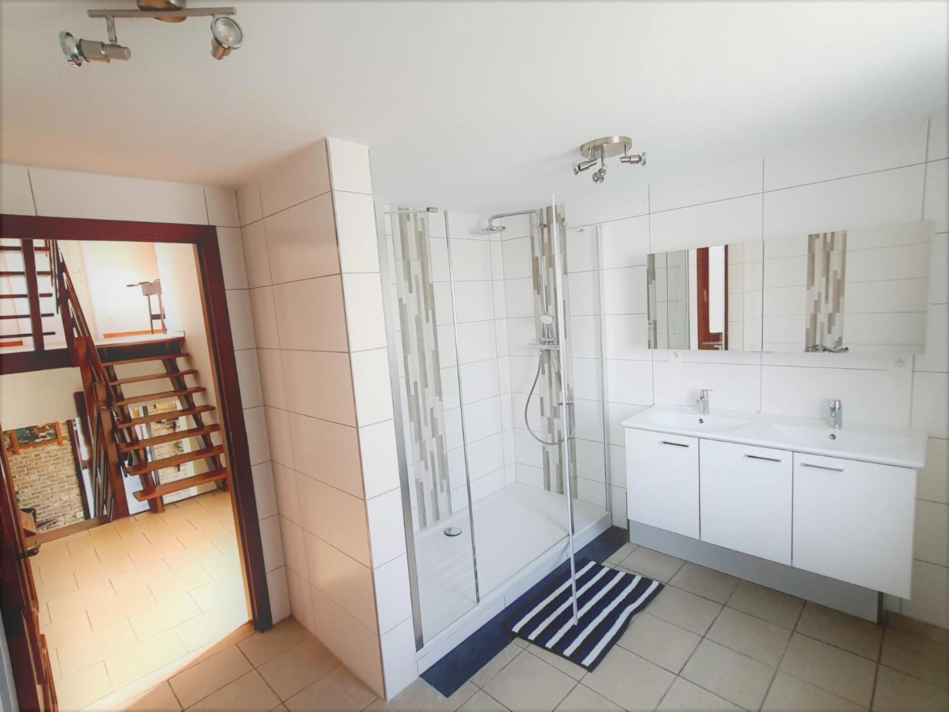Maison De Vacances Situee Entre Liege, Tongres Et Vise Slins Екстериор снимка